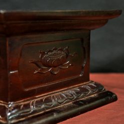 De Go Vuong Hoa Sen Bang Go Huong Mau Nau Kich Thuoc 15cm x 25cm x 25cm 1