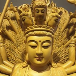 Tượng Đức QuanÂm Nghìn Tay Nghìn Mắt (Thiên Thủ Thiên Nhãn) Ngồi, Nguyên Màu Gỗ, 41cm 1 Tuong Duc QuanAm Nghin Tay Nghin Mat Thien Thu Thien Nhan Ngoi Nguyen Mau Go 41cm 1