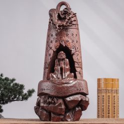 Tượng Đạt Ma ngồi thiền bên chuông gỗ trắc SP7020 1 Tượng Đạt Ma ngồi thiền bên chuông gỗ trắc SP7020