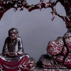 Tượng Đạt Ma ngồi thiền gỗ trắc SP571