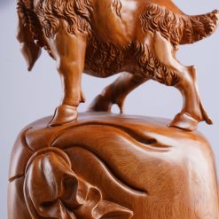 Tượng dê phong thủy Nhất Dương gỗ ngọc am