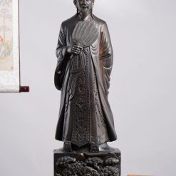 Tượng Khổng Minh gỗ mun hoa cao 80cm