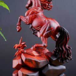 Tượng ngựa để bàn Nhất Mã gỗ trắc 7 Tượng ngựa để bàn Nhất Mã gỗ trắc
