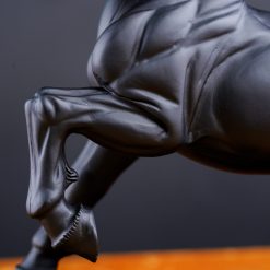 Tượng ngựa để bàn phong thủy Nhất Mã gỗ mun 5 Tượng ngựa để bàn phong thủy Nhất Mã gỗ mun