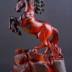 Tượng ngựa Nhất Mã gỗ trắc 30cm SP7512