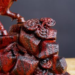 Tượng ngựa Nhất Mã gỗ trắc 30cm SP7512