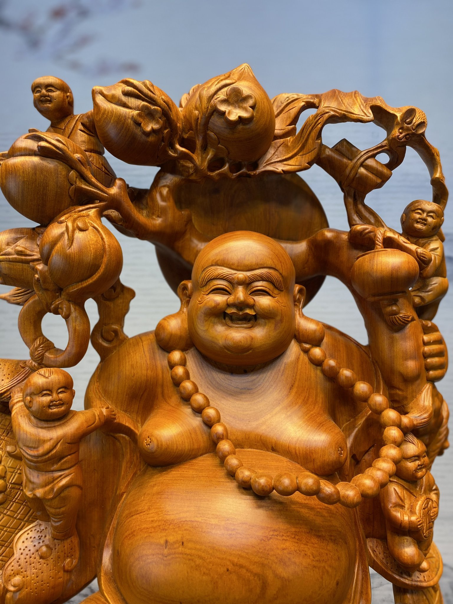 Kỉ lục pho tượng Phật Di Lặc lớn nhất Việt Nam