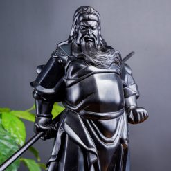 Tượng Quan Công gỗ mun sừng