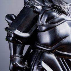 Tượng Quan Công gỗ mun sừng