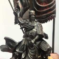 Tượng Quan Công gỗ trắc