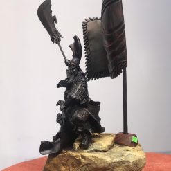 Tượng Quan Công gỗ trắc