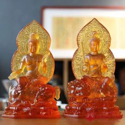 tuong van thu pho hien bo tat bang luu ly cao 25cm vat pham phat giao la boi 3