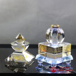 Tháp Xá Lợi Thuỷ Tinh Khắc Tâm Kinh Mạ Vàng, Có Đế LED, Cao 22cm 2 7 19