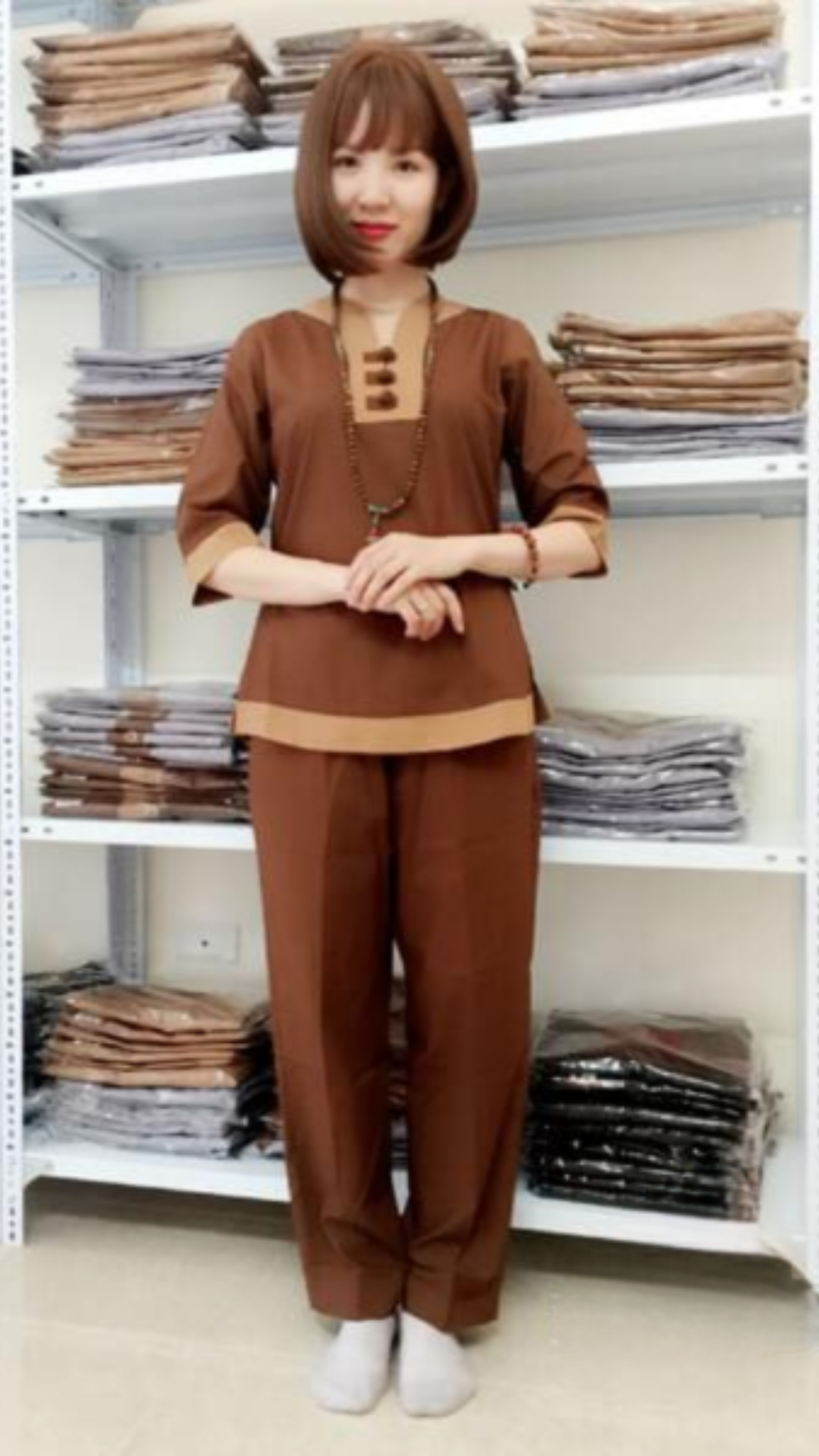 Bo Quan Ao Phat Tu Cu Si Nu chu Y Mau Nau Mau Sam Nhieu Size 1 Bo Quan Ao Phat Tu Cu Si Nu chu Y Mau Nau Mau Sam Nhieu Size 1