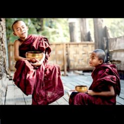 Chuong Dong Vang Nepal Nhieu Kich Co 8 22cm 1