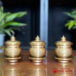 Bộ Đồ Thờ Hoa Sen Chữ Phật Đồng Vàng 5 chen tho hoa sen chu phat dong vang nhieu co vat pham phat giao la boi 3 1