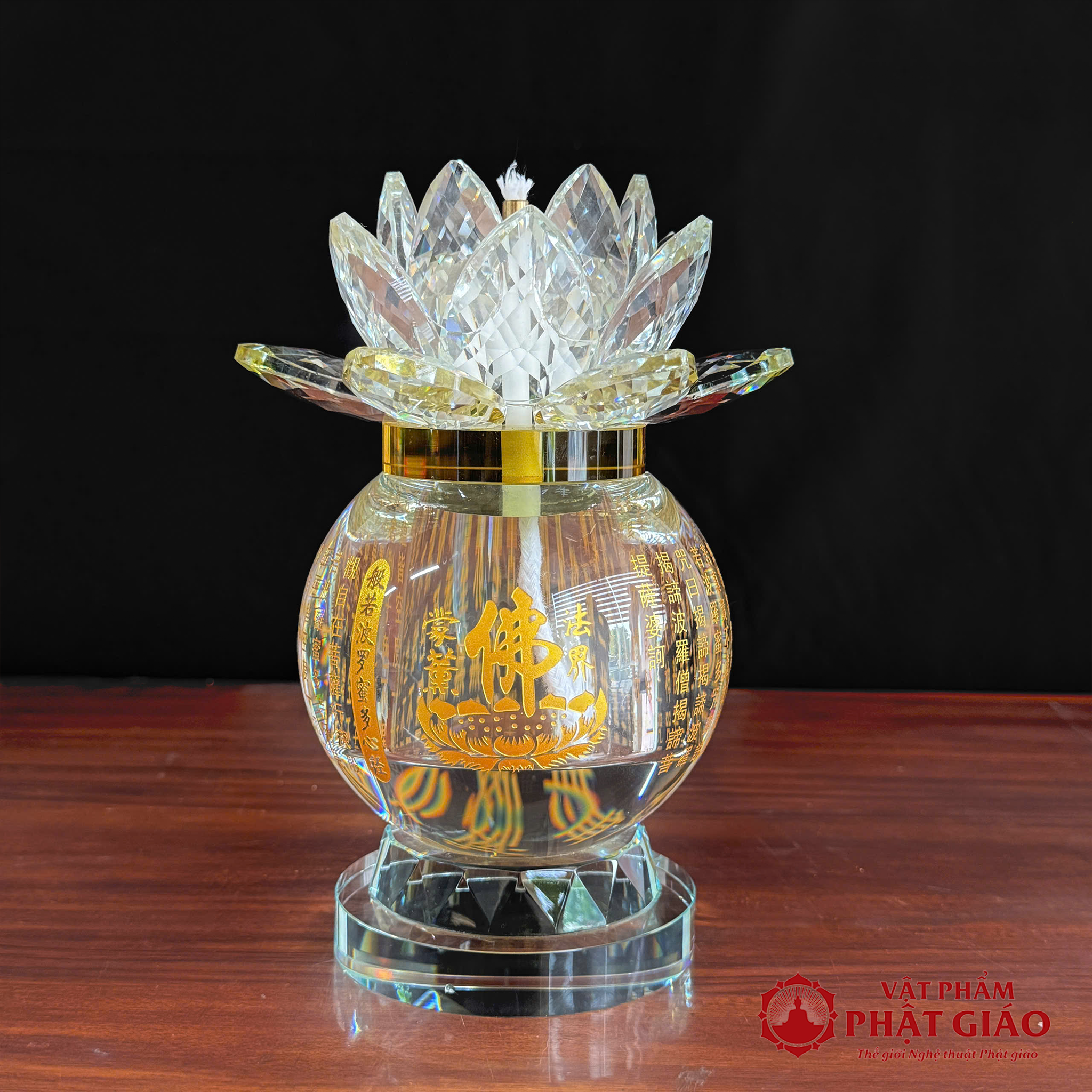 den-dau-pha-le-hoa-sen-mau-trang-in-chu-phat-tam-kinh-cao-14.5cm-19cm-vat-pham-phat-giao-la-boi-2 den dau pha le hoa sen mau trang in chu phat tam kinh cao 14.5cm 19cm vat pham phat giao la boi 2