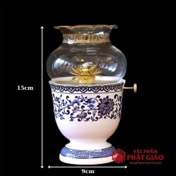 Đèn Dầu Sứ Trắng Hoa Sen Màu Lam, Cao 15cm, 18cm 2 den dau su trang hoa sen mau lam cao 15cm 18cm vat pham phat giao la boi 6