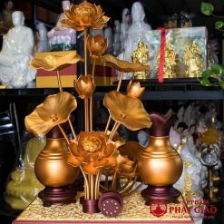 doi lo hoa sen de ban tho bang hop kim nhom 9 bong cao 82cm vat pham phat giao la boi 8