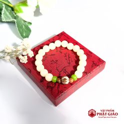 Chuỗi Vòng Đeo Tay Hạt Bồ Đề Charm Hoa Sen Màu Trắng Ngà, 10mm 10 chuoi vong deo tay hat goc bo de charm hoa sen mau trang nga 10mm 1