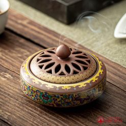 lu dot tram huong gom su mau nau vang ve hoa tiet doc dao 2