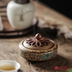 lu dot tram huong gom su mau nau vang ve hoa tiet doc dao 7