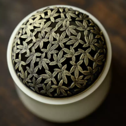 Lư Xông Trầm Hương Bằng Gốm Hình Trụ Họa Tiết Chim Và Cành Lựu, Kích Thước 9*7.8cm 2 lu dot tram huong gom su trang hinh tru hoa tiet ho diep kich thuoc 97 8cm 1