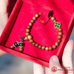 Vòng Tay Trầm Hương Tết Chữ Vạn Mix Charm Cỏ Bốn Lá Xanh 6mm 2 4 1 5