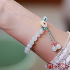 chiec lac tay luu hoa dao ngoc thach 12