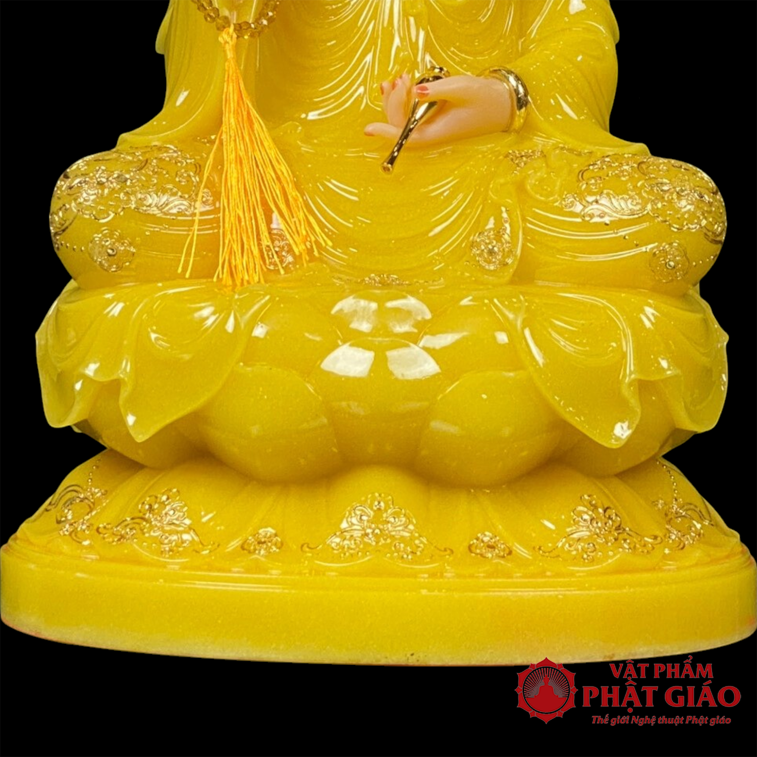 tuong-bo-tat-quan-the-am-ngoi-de-sen-to-bang-thach-anh-vien-vang-cao-cap-cao-30cm-40cm-48cm-vat-pham-phat-giao-la-boi-6 tuong bo tat quan the am ngoi de sen to bang thach anh vien vang cao cap cao 30cm 40cm 48cm vat pham phat giao la boi 6