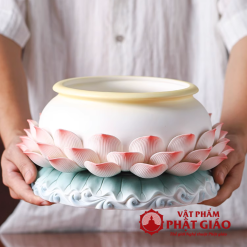 Bat Huong Gom Su Hoa Sen No De La Sen Van May 1