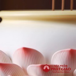 Bat Huong Gom Su Hoa Sen No De La Sen Van May 6