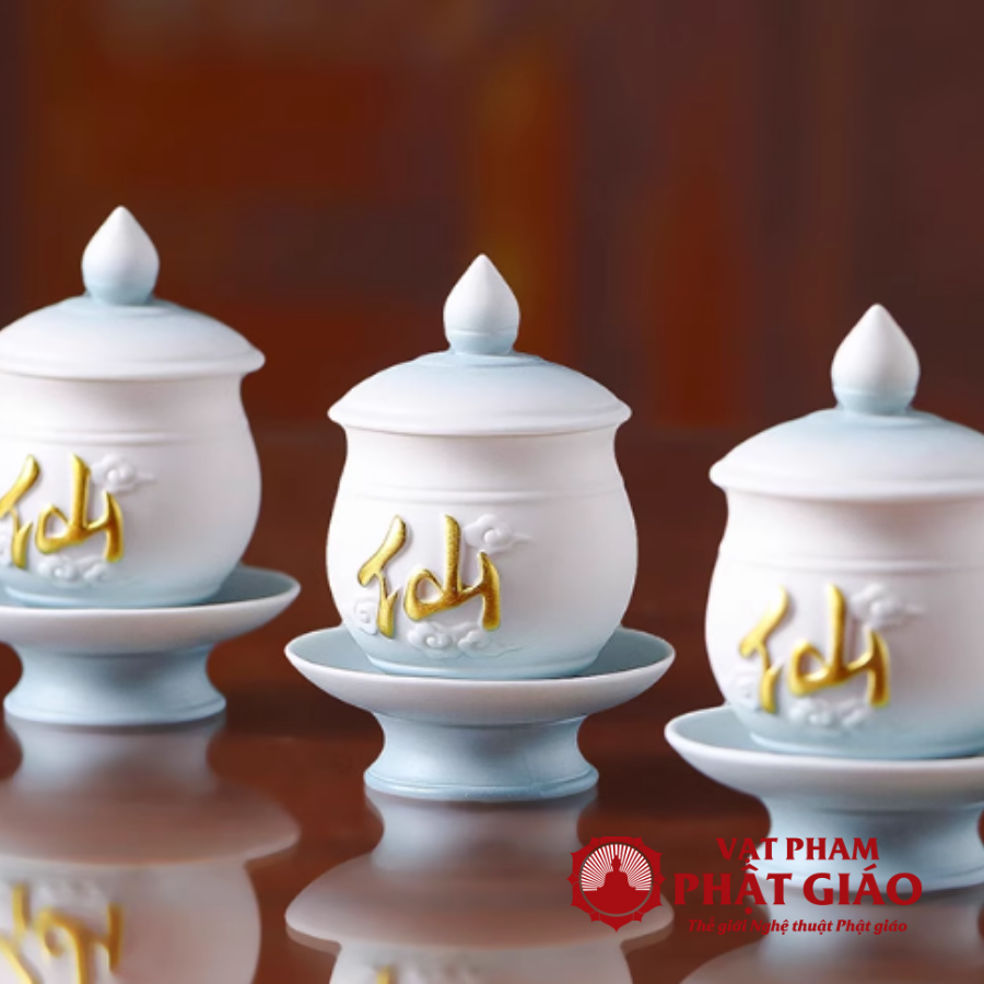 Cốc Nước Thờ Bằng Gốm Màu Trắng Xanh Chữ Tiên 1 Coc Nuoc Tho Bang Gom Mau Trang Xanh Chu Tien 1