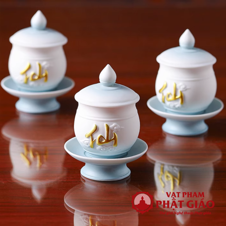 Cốc Nước Thờ Bằng Gốm Màu Trắng Xanh Chữ Tiên 6 Coc Nuoc Tho Bang Gom Mau Trang Xanh Chu Tien 6