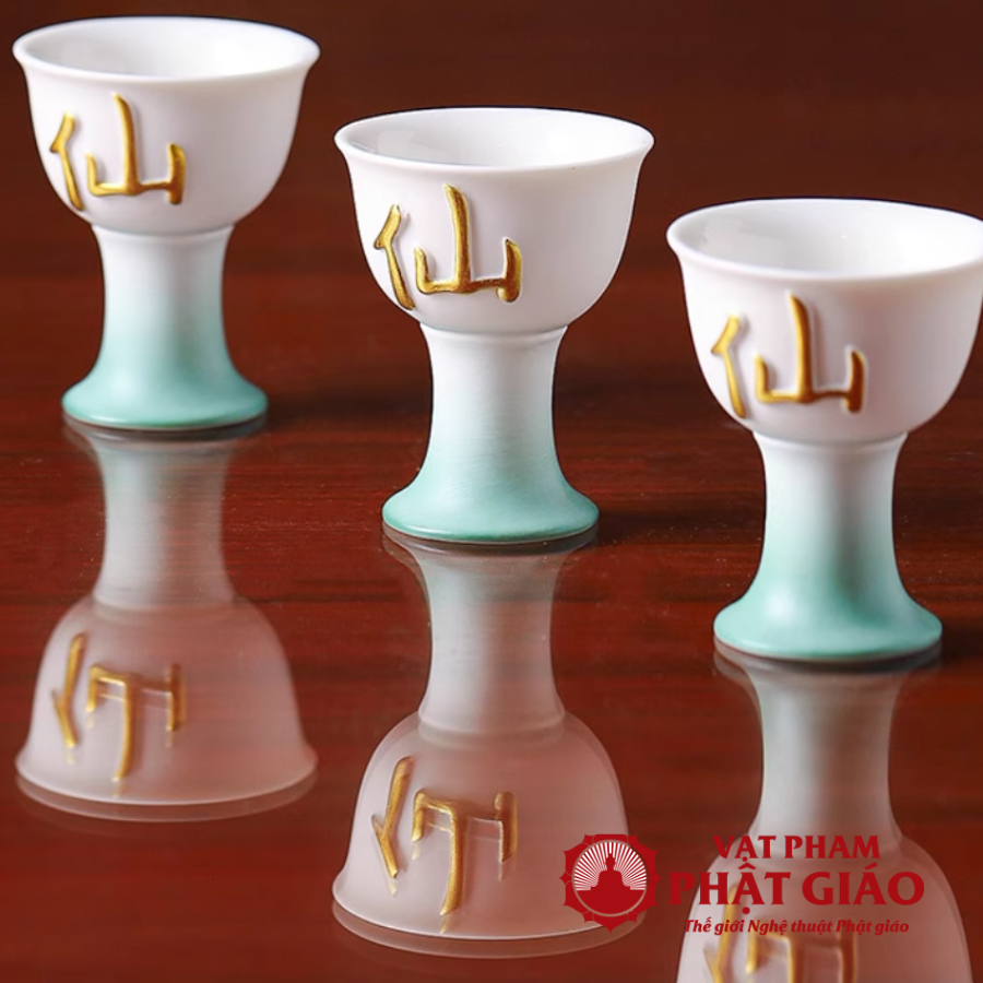 Ly Rượu Thờ Bằng Gốm Màu Trắng Xanh Chữ Tiên 6 Ly Ruou Tho Bang Gom Mau Trang Xanh Chu Tien 6
