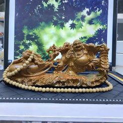 Tượng Phật Di Lặc Kéo Tài Lộc Gỗ Bách Xanh Trang Trí Ô Tô