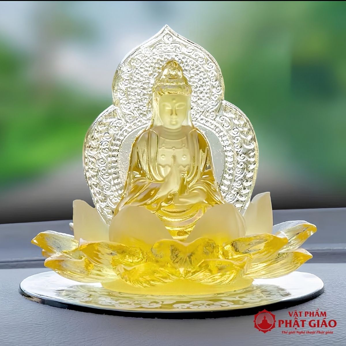 Tượng Phật Quan Âm Lưu Ly Tọa Đài Sen Để Ô Tô 6 Tượng Phật Quan Âm Lưu Ly Tọa Đài Sen Để Ô Tô - Ảnh 6