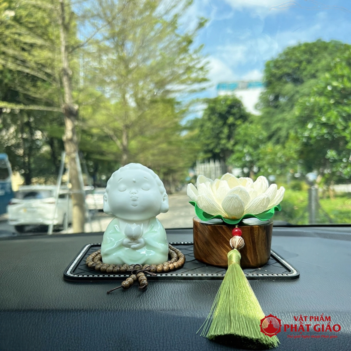 Chú Tiểu Chipi Sứ Xanh Cao Cấp Để Ô Tô 9 Chú Tiểu Chipi Sứ Xanh Cao Cấp Để Ô Tô - Ảnh 9