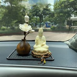 Tượng Phật Bà Quan Âm Để Ô Tô Bằng Ngọc Ngà
