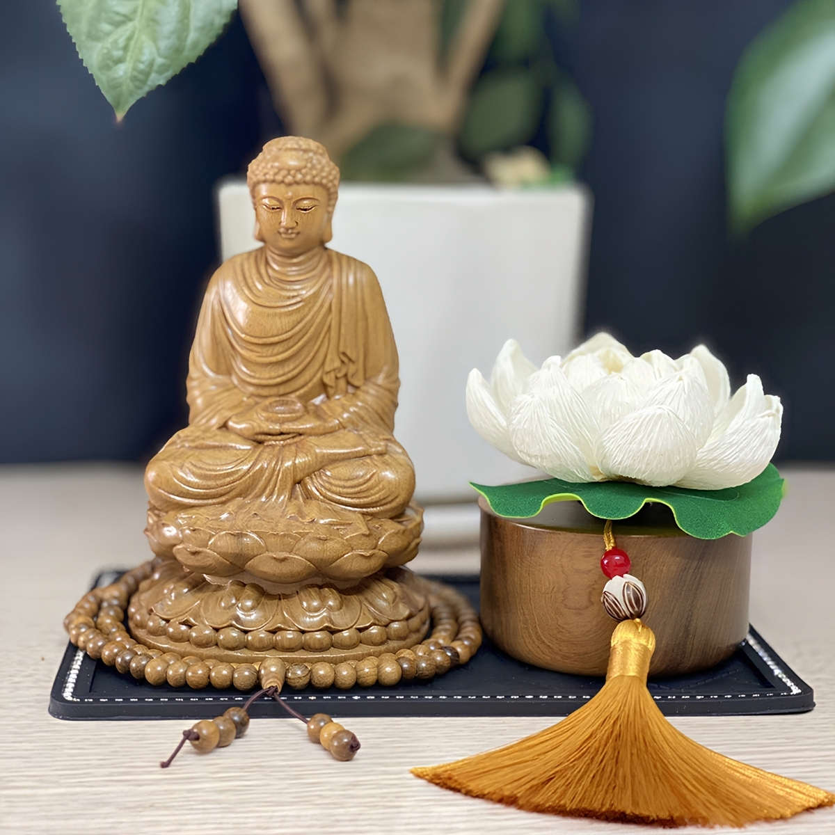 Tượng Phật Thích Ca Mâu Ni Gỗ Bách Xanh Để Ô Tô 1 Tượng Phật Thích Ca Mâu Ni Gỗ Bách Xanh Để Ô Tô